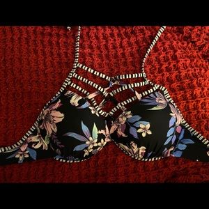 Women’s Bathing Suit Top